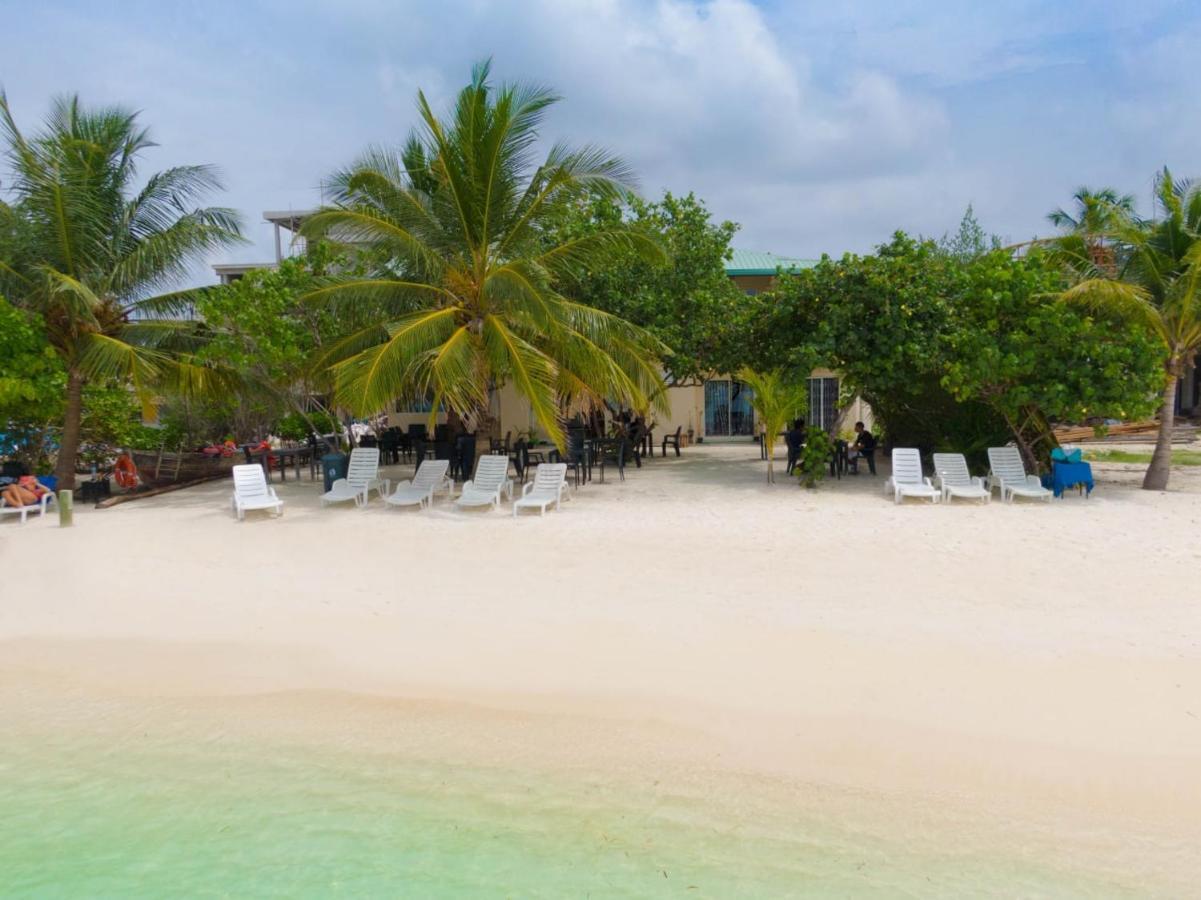 Crown Beach Hotel-Private Bikini Beach Dhiffushi Ngoại thất bức ảnh